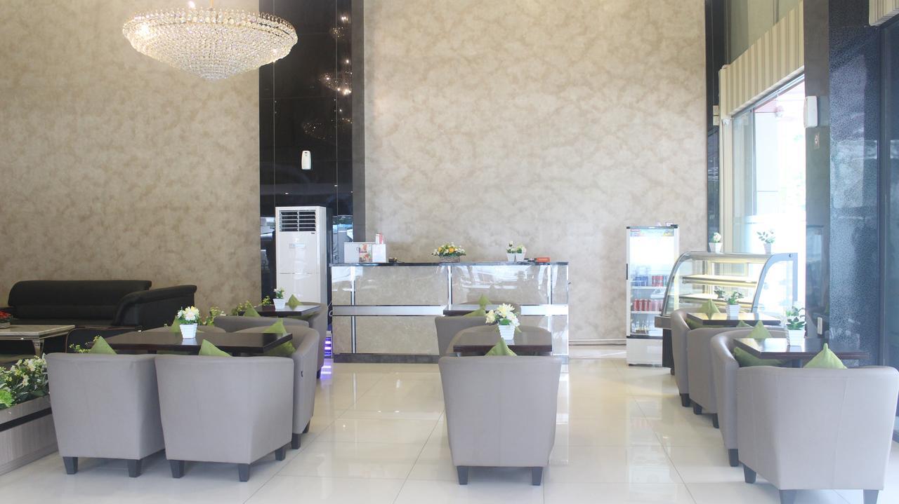 Lj Hotel Медан Экстерьер фото